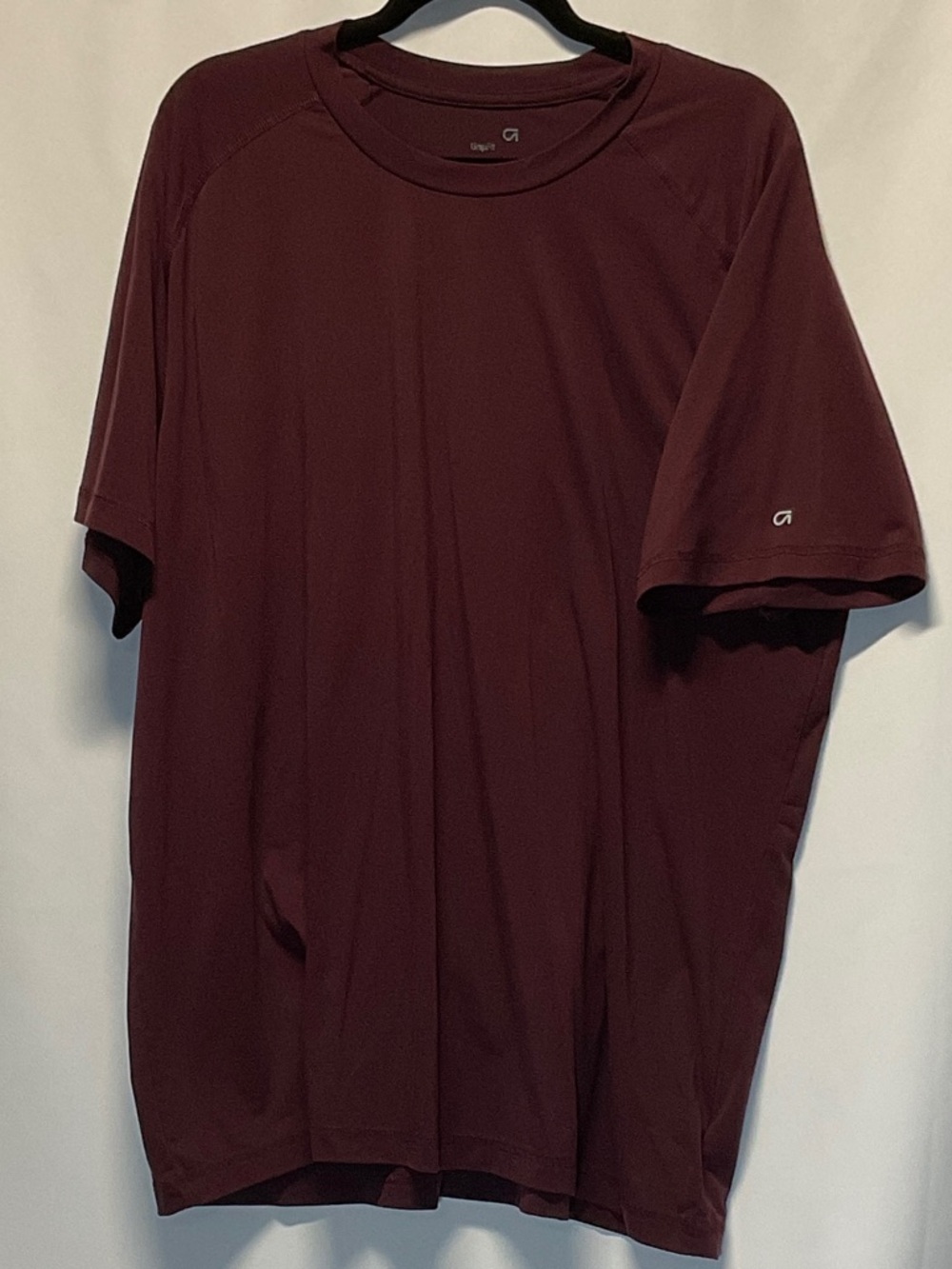 Athletic Short-Sleeve Crew Neck Shirt - Maroon